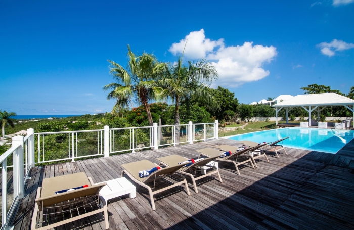 Propri&eacute;t&eacute; de 2 villas vue mer aux Terres Basses