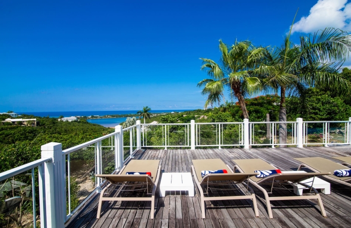 Propri&eacute;t&eacute; de 2 villas vue mer aux Terres Basses