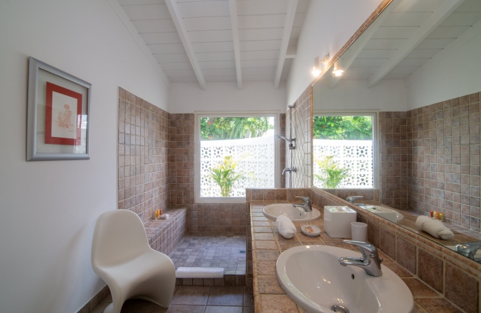 Propri&eacute;t&eacute; de 2 villas vue mer aux Terres Basses